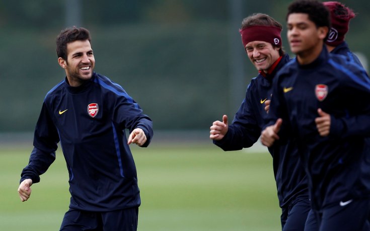 Фабрегас тренира наравно с групата на Арсенал за Шахтьор