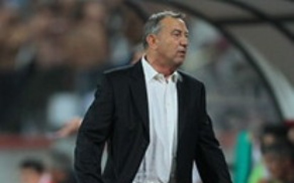 Хайдук Сплит уволни треньора