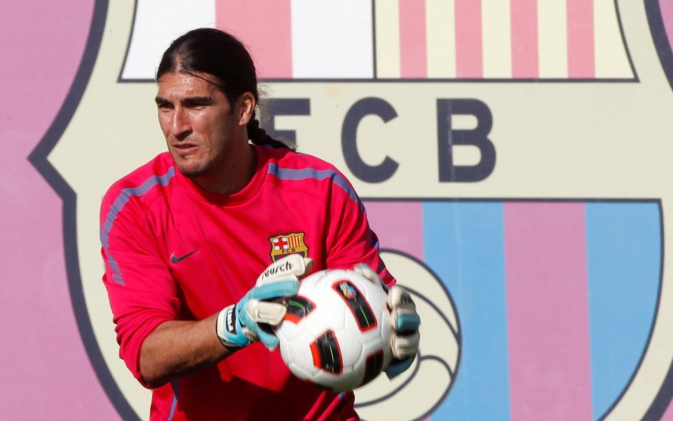 Щабът и феновете на Барса недоволни от наказанието на Пинто