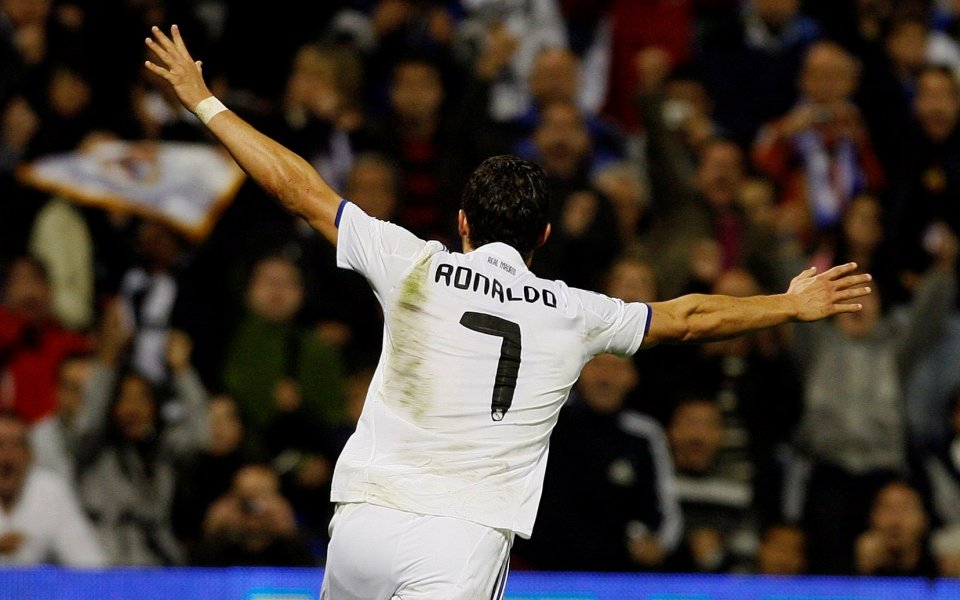 Кристиано Роналдо: Вкарвам повече, но иначе съм си същия футболист