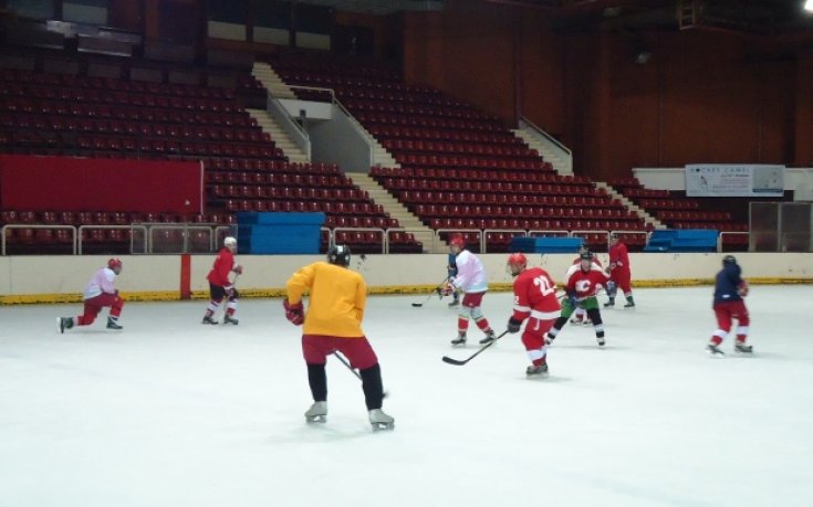 Без вечно дерби на леда ЦСКА би служебно Левски с 5:0