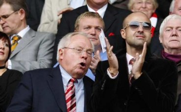 Съдят Джордж Джилет за 117 млн. долара