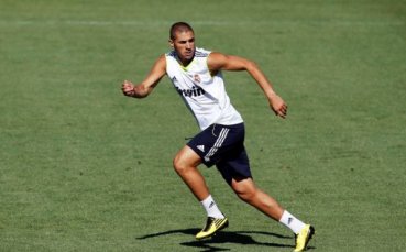 Бензема записа рап песен преди Ел Класико