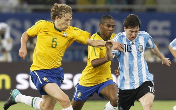 Леива: Ще се радвам да играя с Роналдиньо