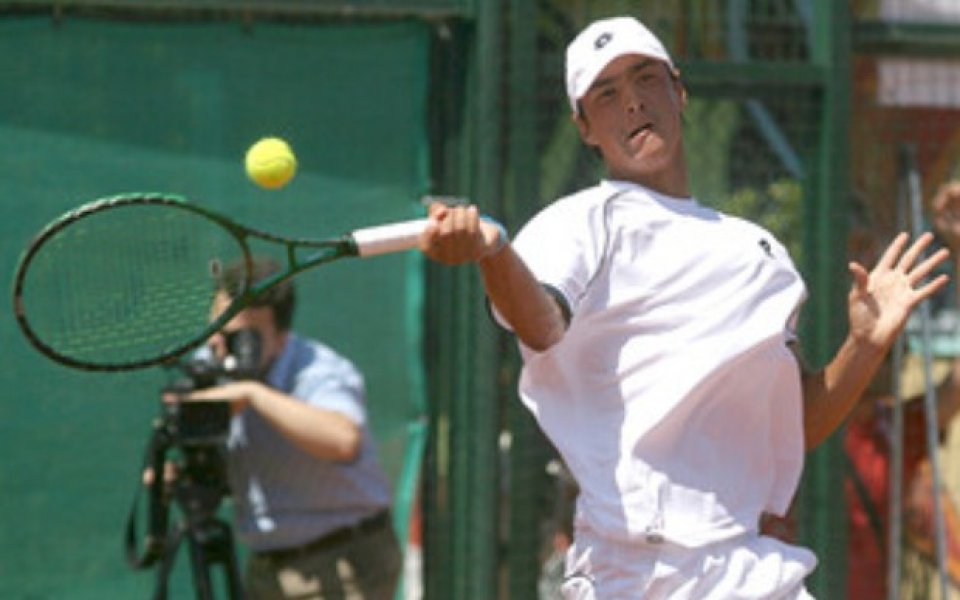 Кузманов отпадна от Ориндж Боул след мъжка битка