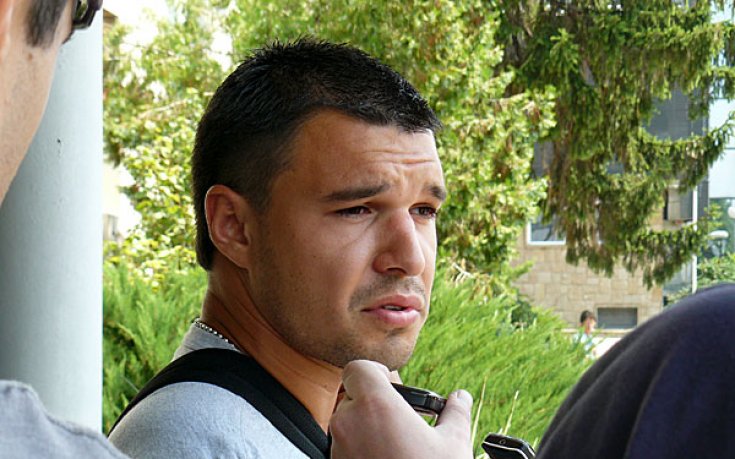 Валери Божинов поема към Бешикташ