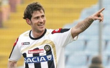 Флоро Флорес не отиде в Ювентус, а в Дженоа