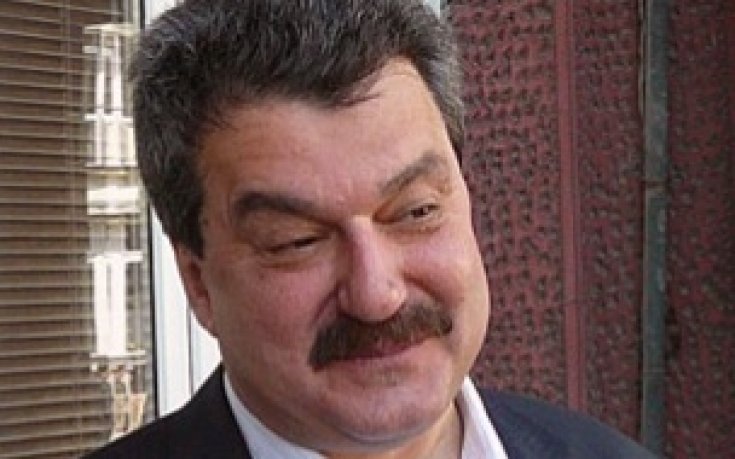 Батков: Положението е умерено напрегнато и леко оптимистично