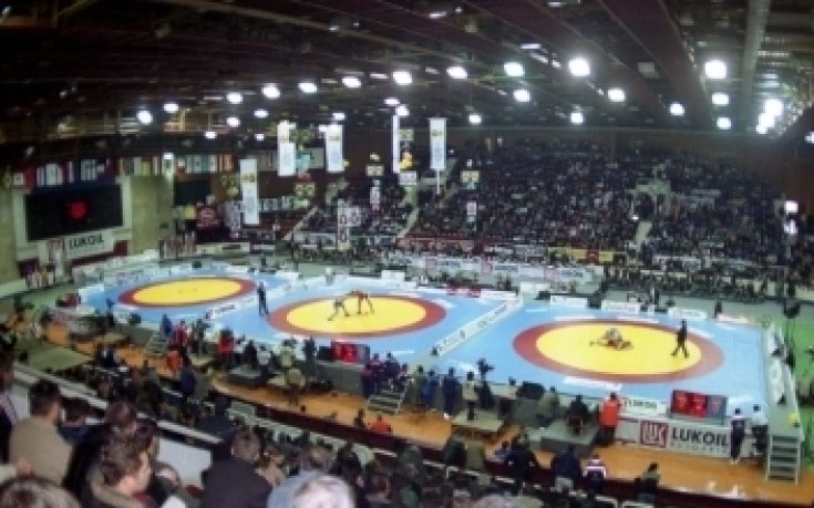 Дубовой взе български паспорт, но няма да участва на Европейското