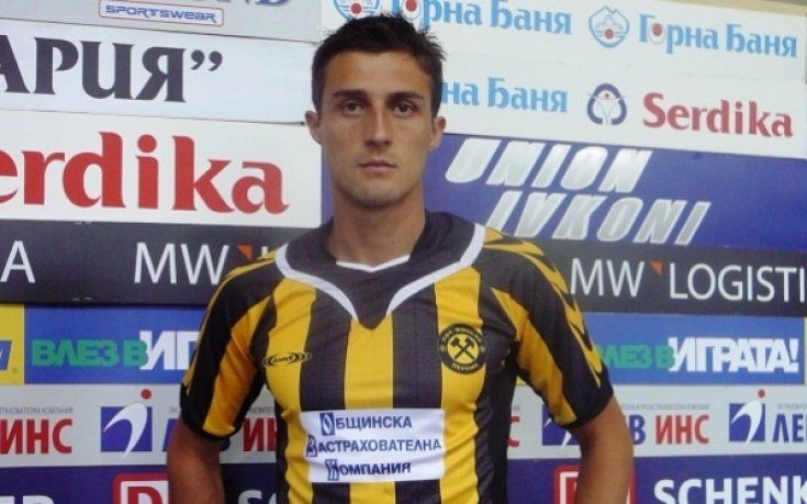 Хазуров с нов гол в Израел