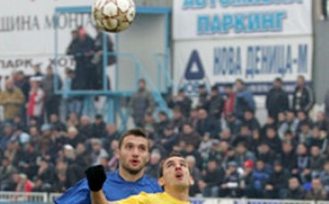 Чепилов вкарал 2-та победни гола със счупена ръка