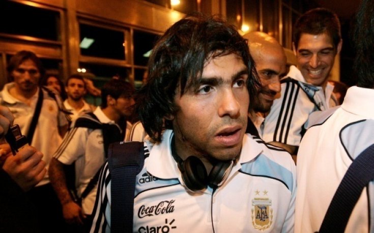 Тевес отново извън състава на Аржентина