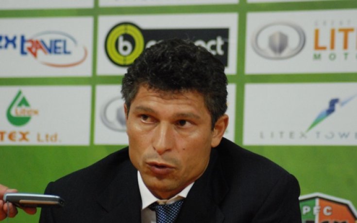 Мендеш иска Балъков за треньор на Спортинг