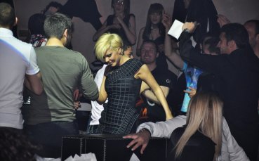 СНИМКИ: Звездите на ЦСКА поляха успеха срещу Литекс с Галена