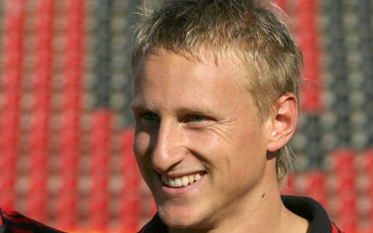Локо Сф без Шведа и Романов срещу Академик
