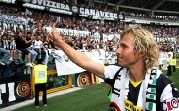 Недвед иска Манчини в Ювентус