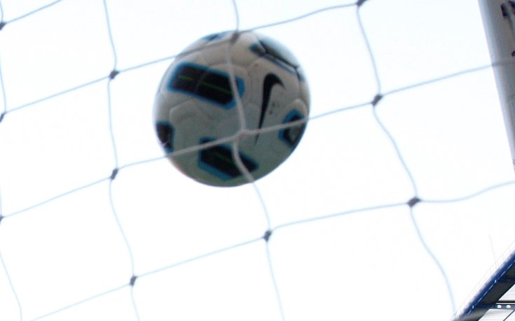 Пълен фарс в Чемпиъншип, бавят решението за КПР