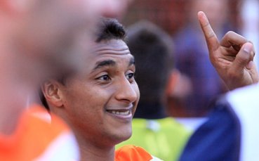 Полският Лех следи Апостол Попов и Дока