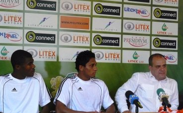 Трифон Попов: Преговаряме за още двама, Дока още е играч на Литекс