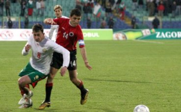 Чавдар Янков се прибра в България, за да лекува контузия