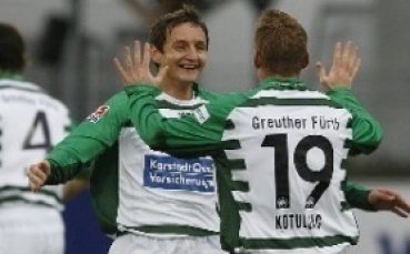 Караславов с 30 минути в контрола на Гройтер Фюрт