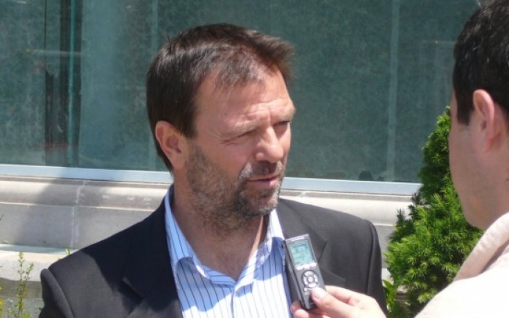 Стойчо Младенов и ЕНППИ остават в борбата за Шампионската лига