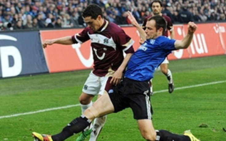 Милан с интерес към звезда на Хановер