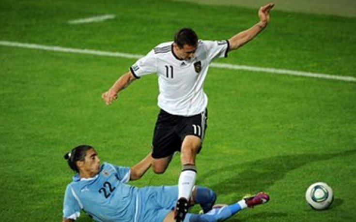 ВИДЕО: Интер и Лацио мачкат в контролите, Клозе и Сисе вкарват