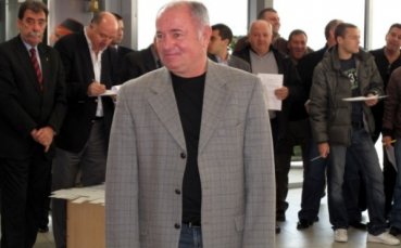 Славия кани легенда да се завърне в клуба