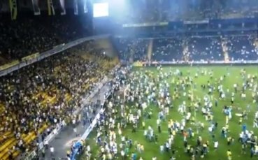 Турските фенове застанаха зад отборите си