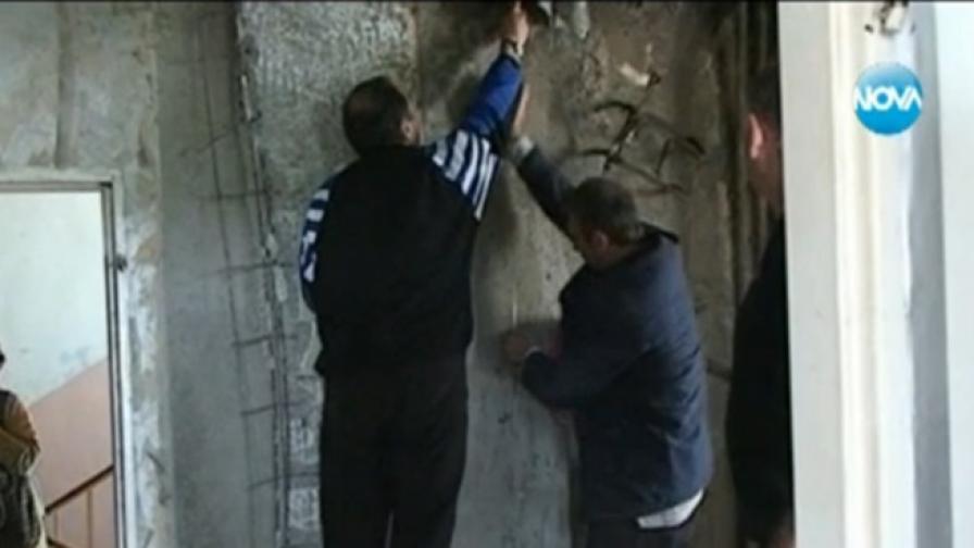 Бойлер се взриви и срути стените на апартамент