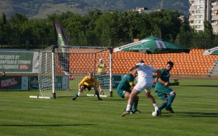 Шампионите на ФЕНКупа`2011 на Барса - Реал, играят с хървати за Суперкупа