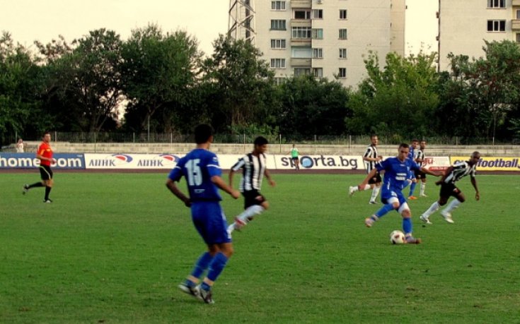 Калиакра и Ботев Вр остават във въртележката на дъното