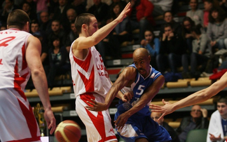 Левски посреща ЛукОйл в дербито на кръга