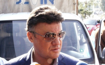 Боби Михайлов откри суши бар
