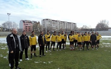 7 нови започнаха с Ботев Пловдив, Радуканов остави феновете гладни
