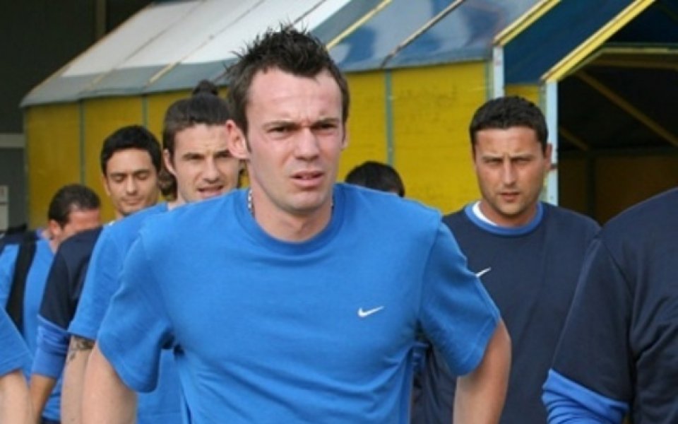 Двама футболисти остават на проби във Видима-Раковски