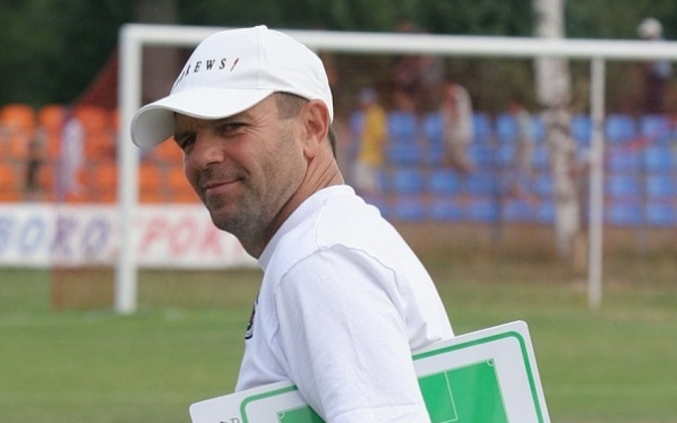 Стойчо Младенов е новият треньор на ЦСКА