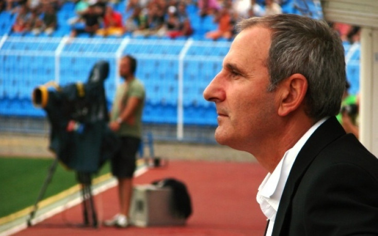 Никола Спасов пое Спартак Варна