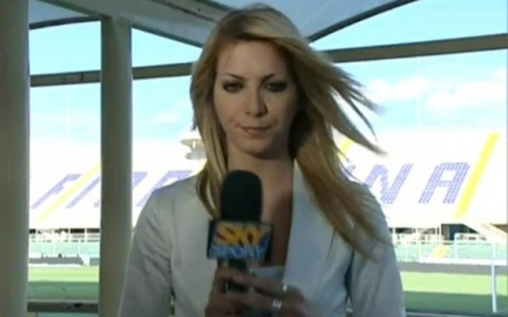 От Милан се извиниха на журналистка с 19 рози