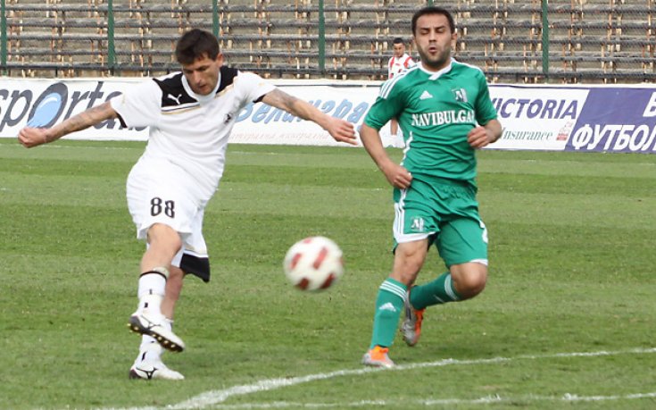 СНИМКИ: С три шедьовъра Славия изкъпа Лудогорец