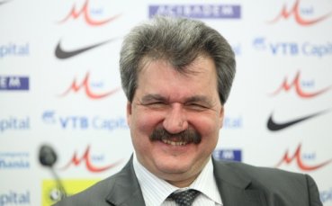 Батков: Гонзо е нашият Димитър Пенев, няма шанс Сираков да се върне