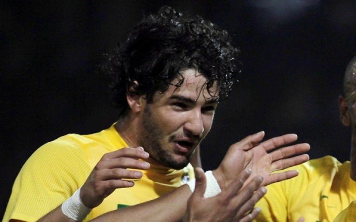 След 14 контузии за 25 месеца: Сезонът за Пато свърши