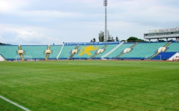 Елица Тодорова и 50 деца пеят в подкрепа на Стенли, търсят помощ за озвучаването