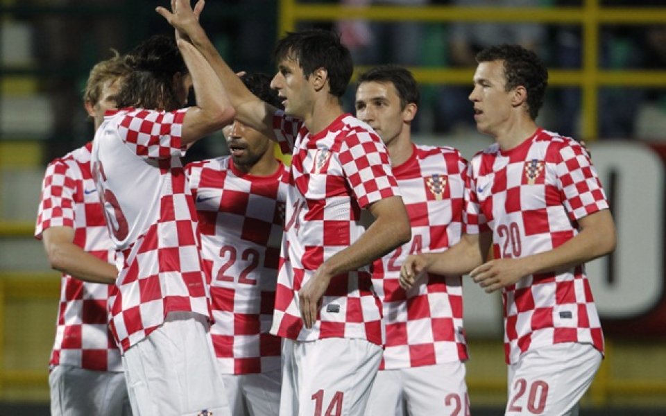 Хърватия стартира с победа в контролите преди Евро 2012