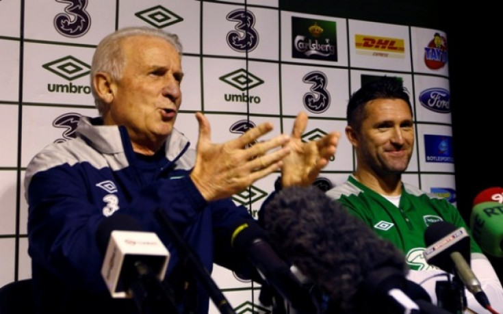 Трапатони: В Италия правим уродлив имидж на нашия футбол