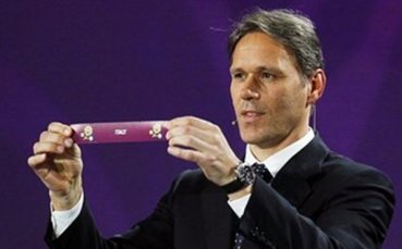 Ван Бастен критикува холандския национален отбор