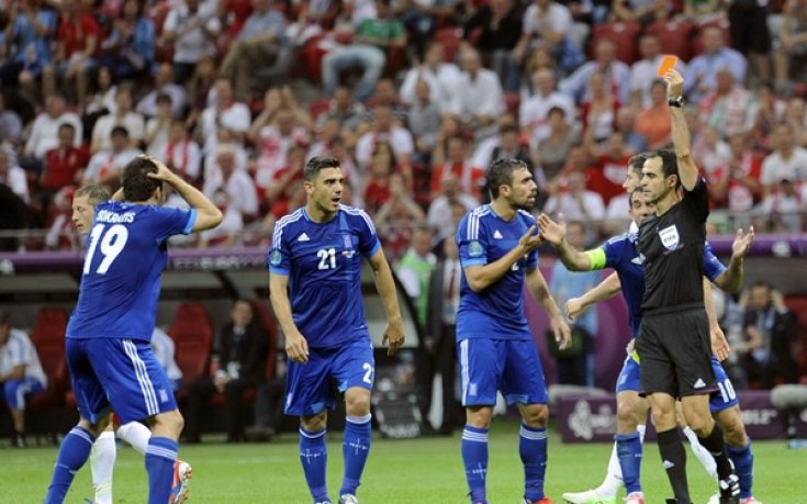 Рекорд: Папастатопулус е най-бързо изгоненият играч на еврофинали