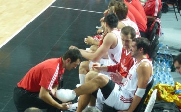 Ефес оцеля в Турция, намали на Бешикташ