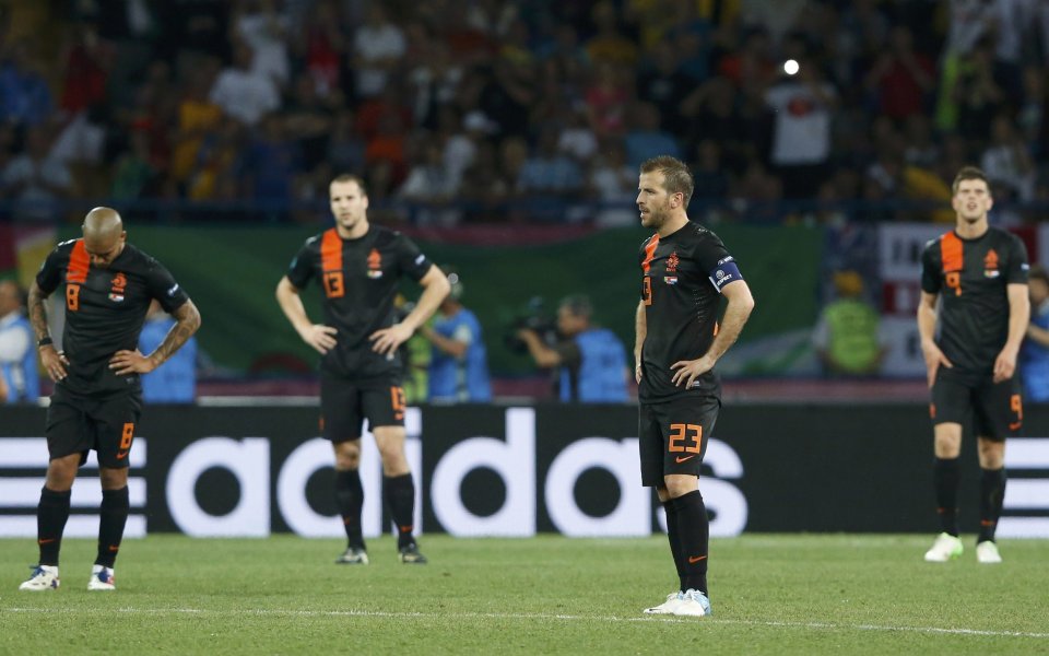 Кройф обвини холандските звезди за провала на Евро 2012